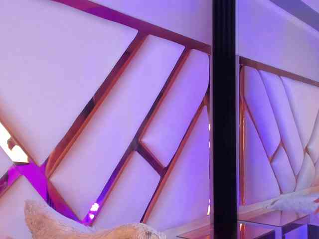 Gisell-Montoy webcam