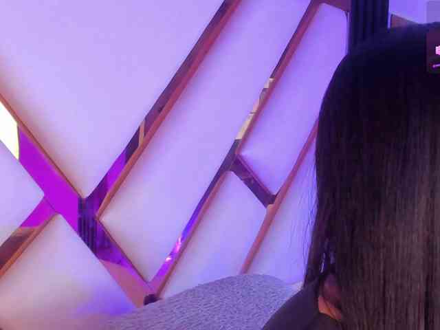 Gisell-Montoy webcam