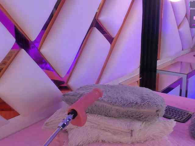 Gisell-Montoy webcam