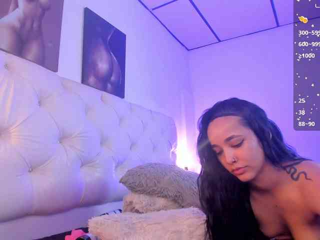 Gisell-Montoy webcam