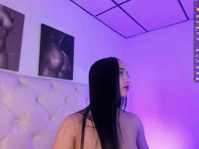 Gisell-Montoy webcam