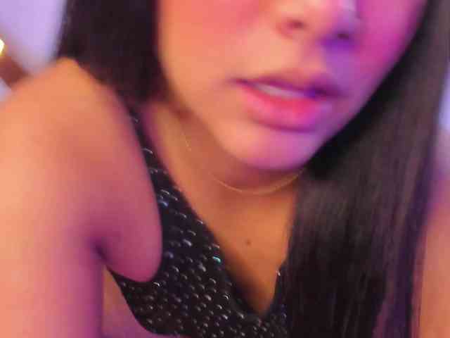 Gisell-Montoy webcam