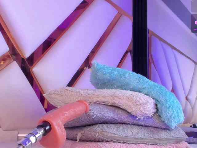 Gisell-Montoy webcam