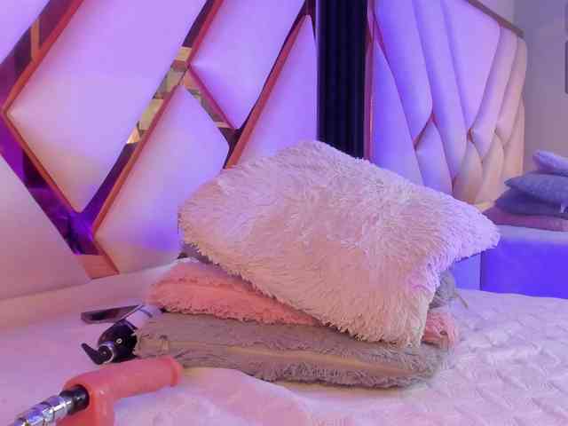 Gisell-Montoy webcam