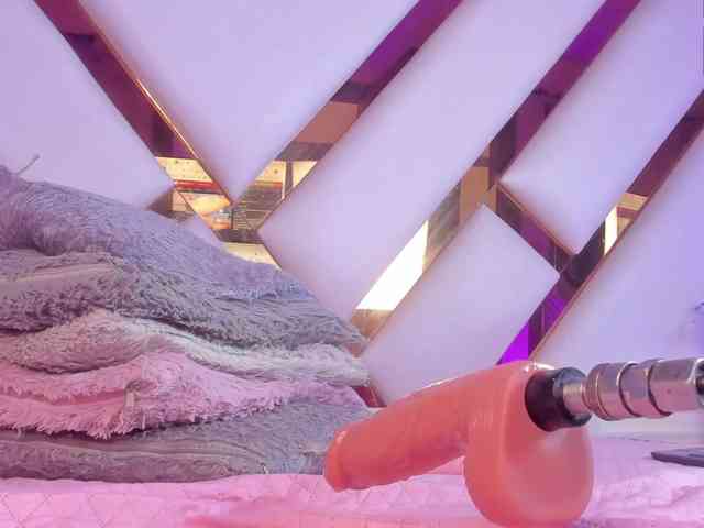 Gisell-Montoy webcam