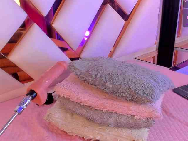 Gisell-Montoy webcam