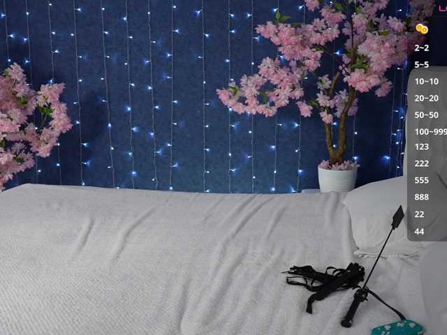 Mirror-Girl's BongaCams show and profile