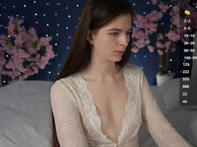 Mirror-Girl's BongaCams show and profile