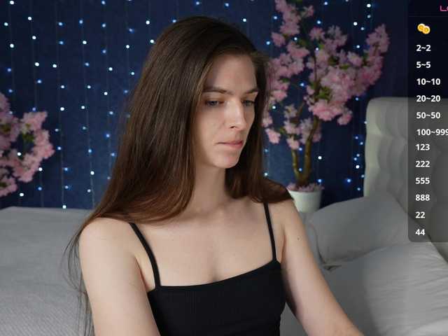 Mirror-Girl's BongaCams show and profile