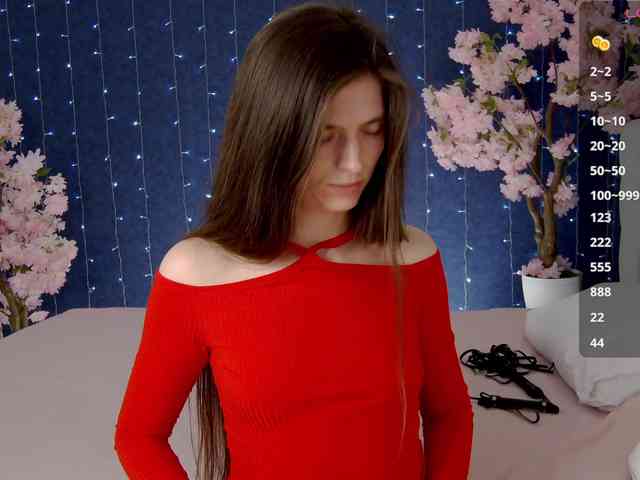 Mirror-Girl bongacams