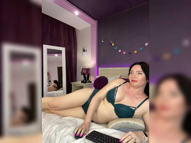  hungryforme chat room