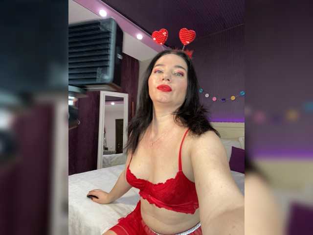 hungryforme's BongaCams show and profile