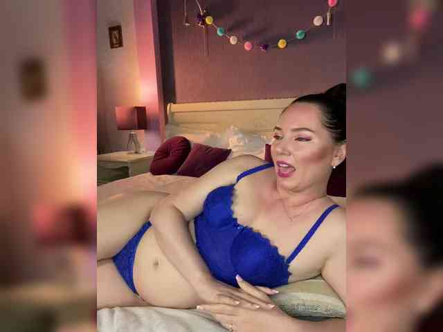 naked livechat Hungryforme