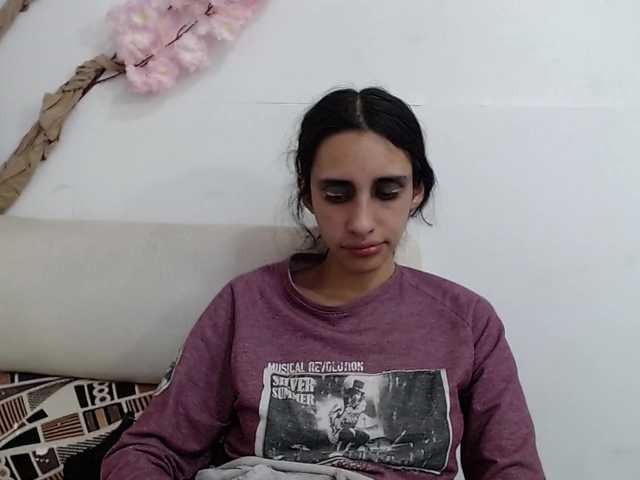  Cyrano-Roxana chat room