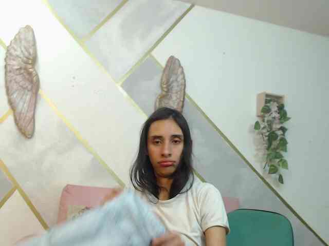 Roxana_ webcam
