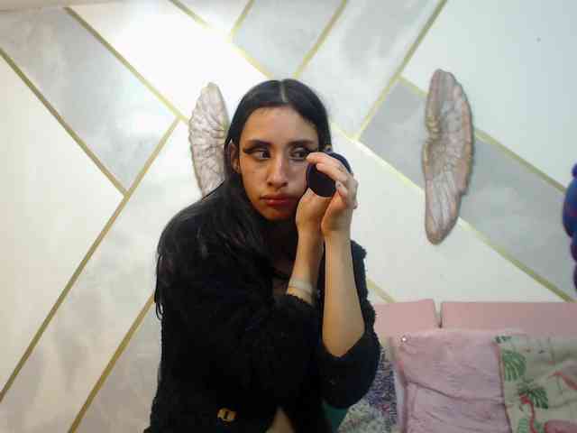 Roxana_ webcam