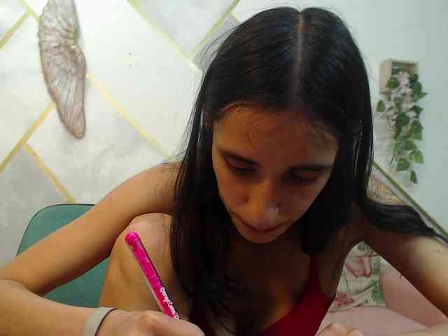 Roxana_ webcam