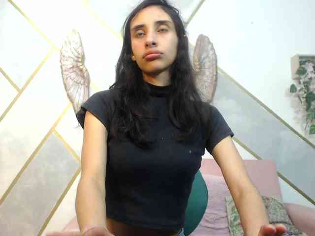 Roxana_ webcam