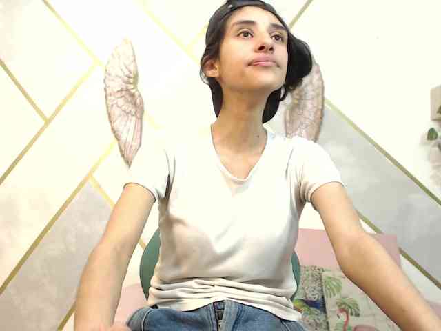 Roxana_ webcam