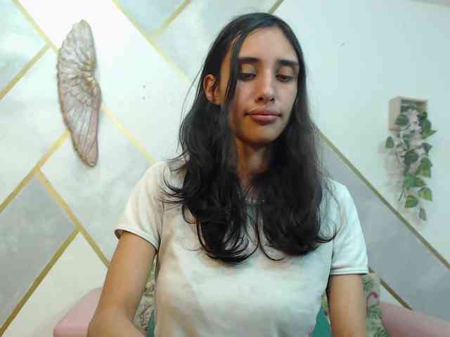 Roxana_ webcam