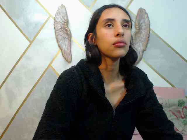 Roxana_ webcam