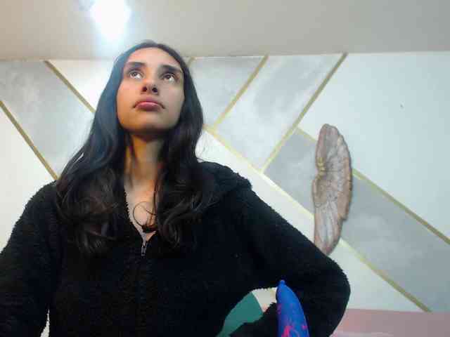 Roxana_ webcam