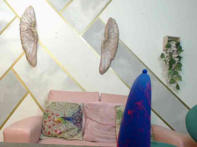 Roxana_ webcam