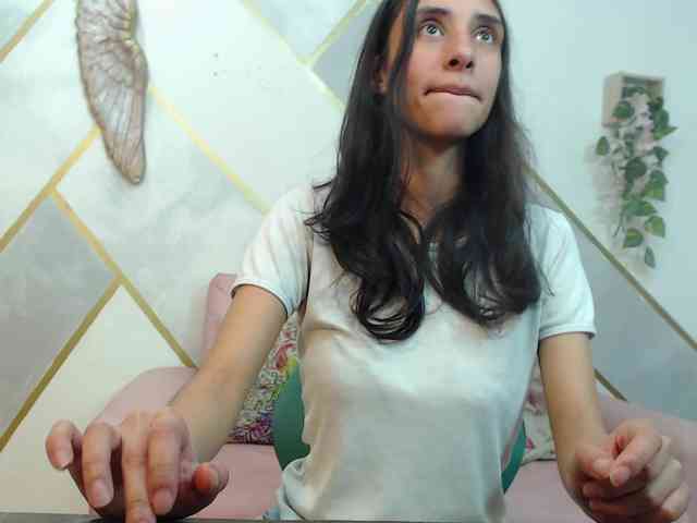 Roxana_ webcam
