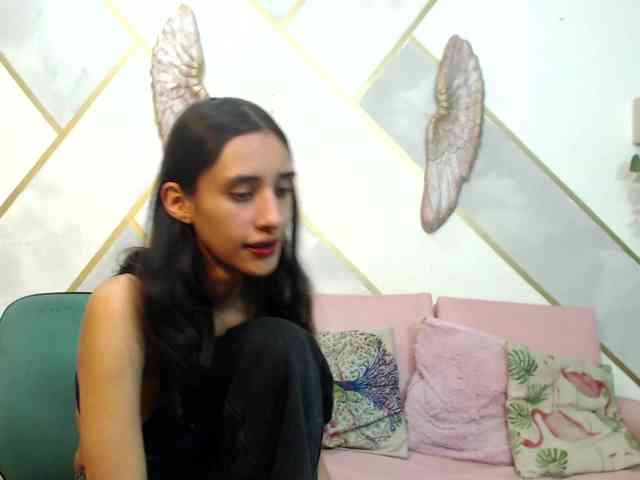 Roxana_ webcam