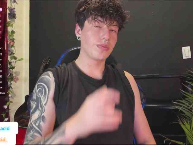 Green-Acid Live Webcam on {site_name}