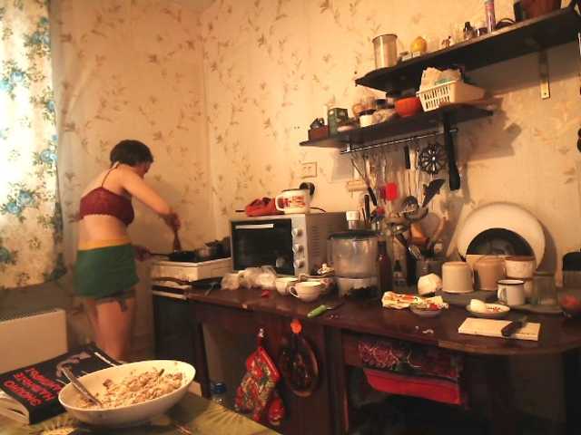 GLAMYR252's BongaCams show and profile