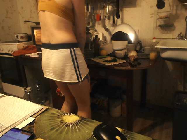 GLAMYR252's BongaCams show and profile