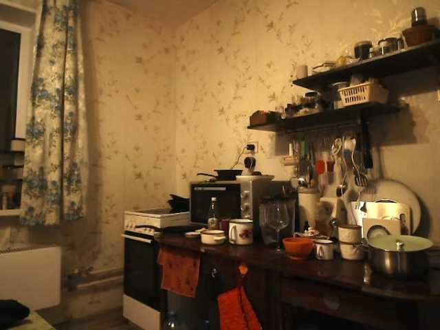 GLAMYR252's BongaCams show and profile