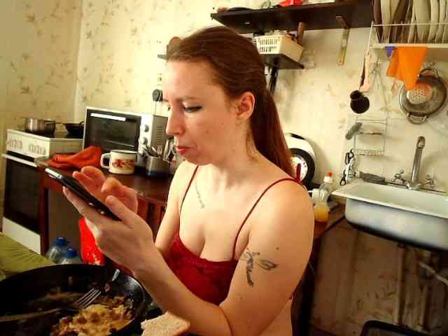 GLAMYR252 Live Webcam on BongaCams