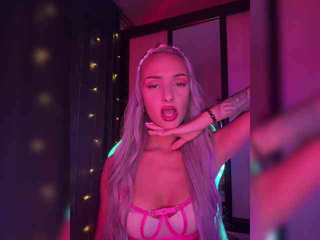 KiraWhite