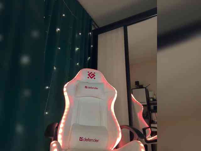 KiraWhite