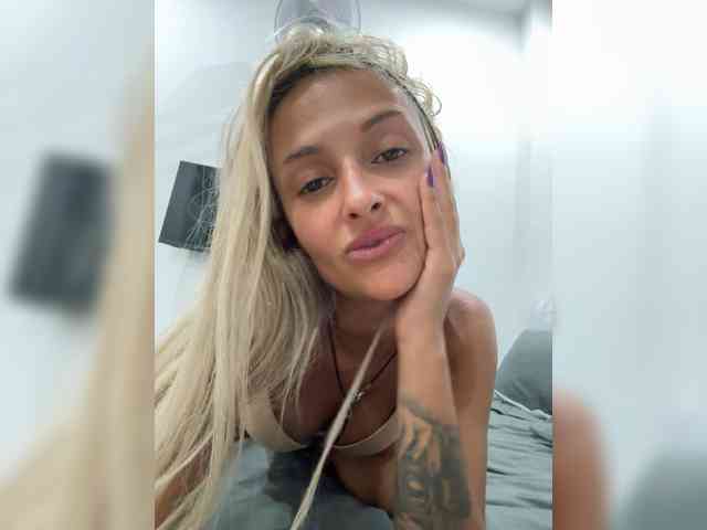 webcam live porn KiraWhite