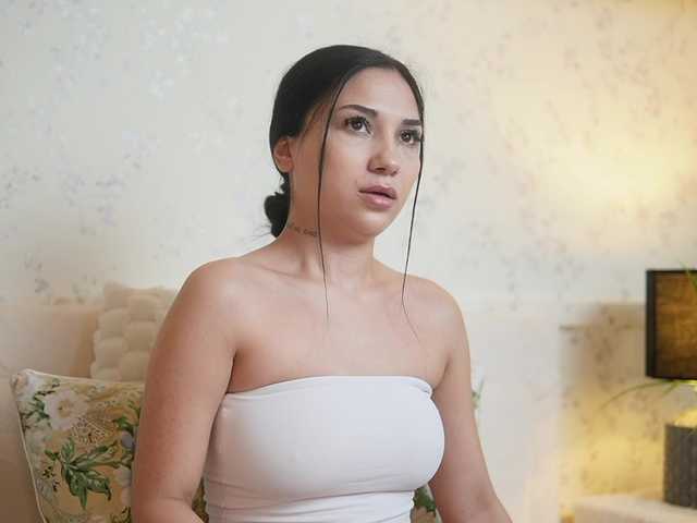 AmyKaiya's BongaCams show and profile