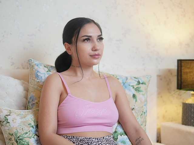 AmyKaiya's BongaCams show and profile