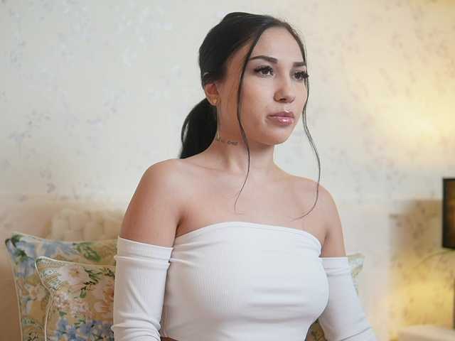 AmyKaiya's BongaCams show and profile