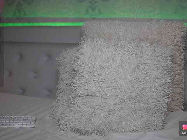 AmyKaiya webcam