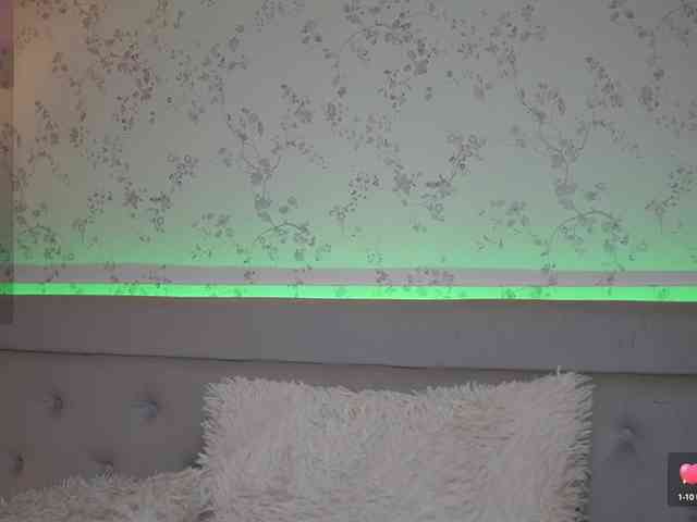 AmyKaiya webcam