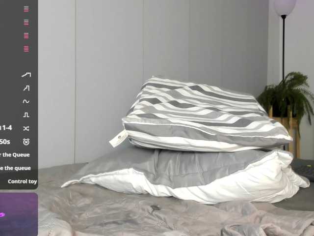 TanishaEvanss's BongaCams show and profile