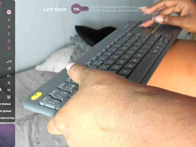 TanishaEvanss webcam