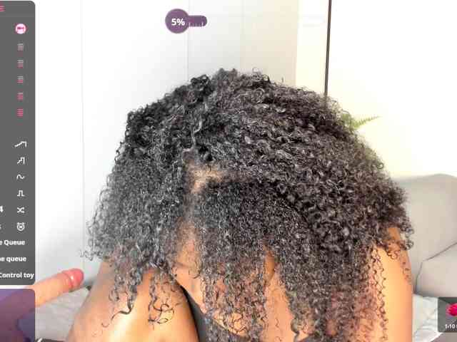 TanishaEvanss webcam