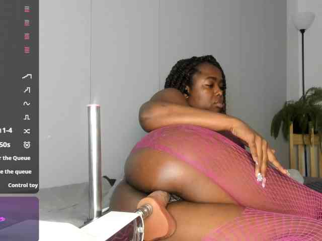 TanishaEvanss webcam