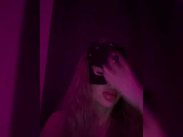 anna12193's BongaCams show and profile