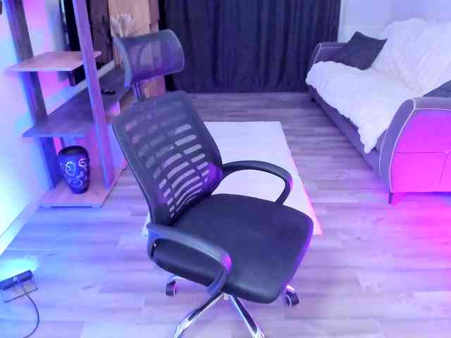 StrippingLady webcam