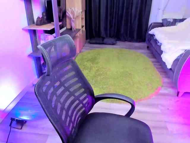 StrippingLady webcam