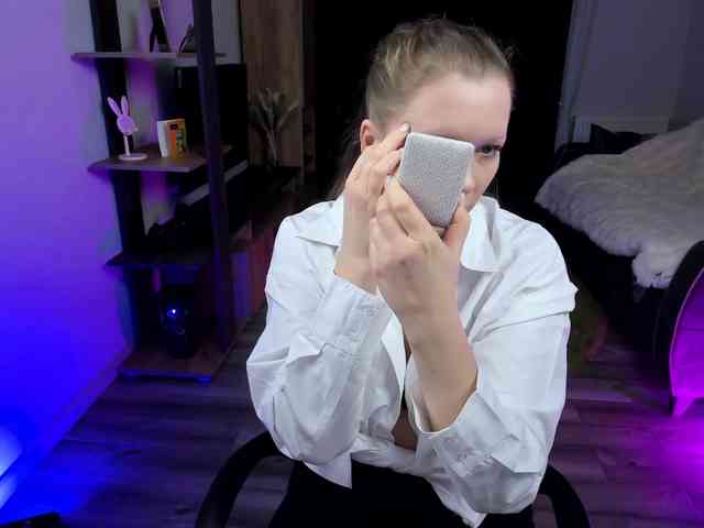 StrippingLady webcam